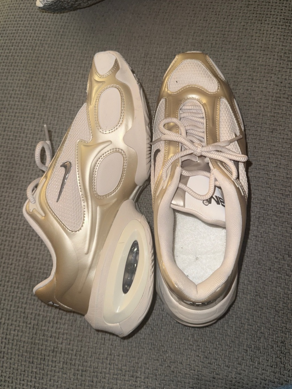 NIKE AIR MAX MUSE 'DESERT SAND' SNEAKERS